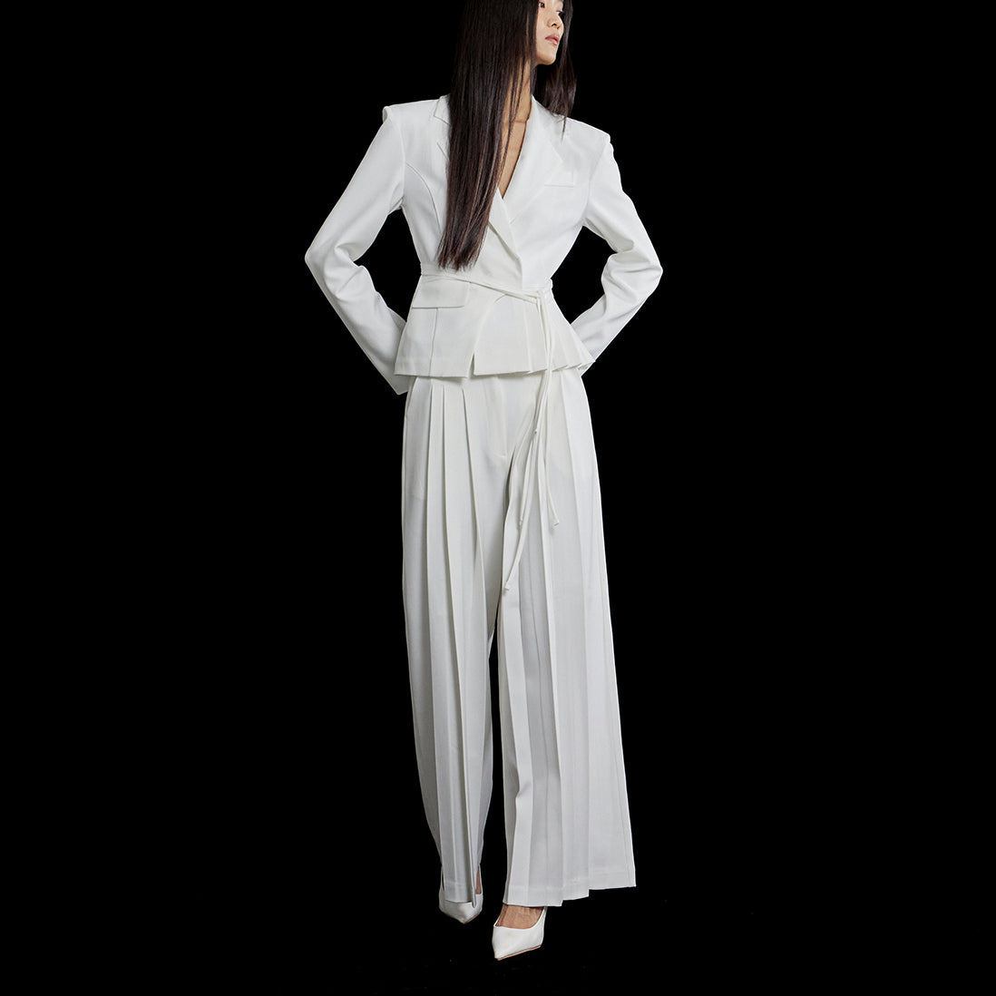 TP1734 シンメトリープリーツジャケットスーツセット