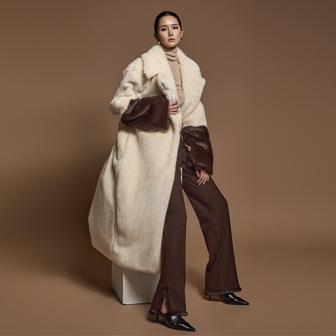 J9281 仿皮草大衣