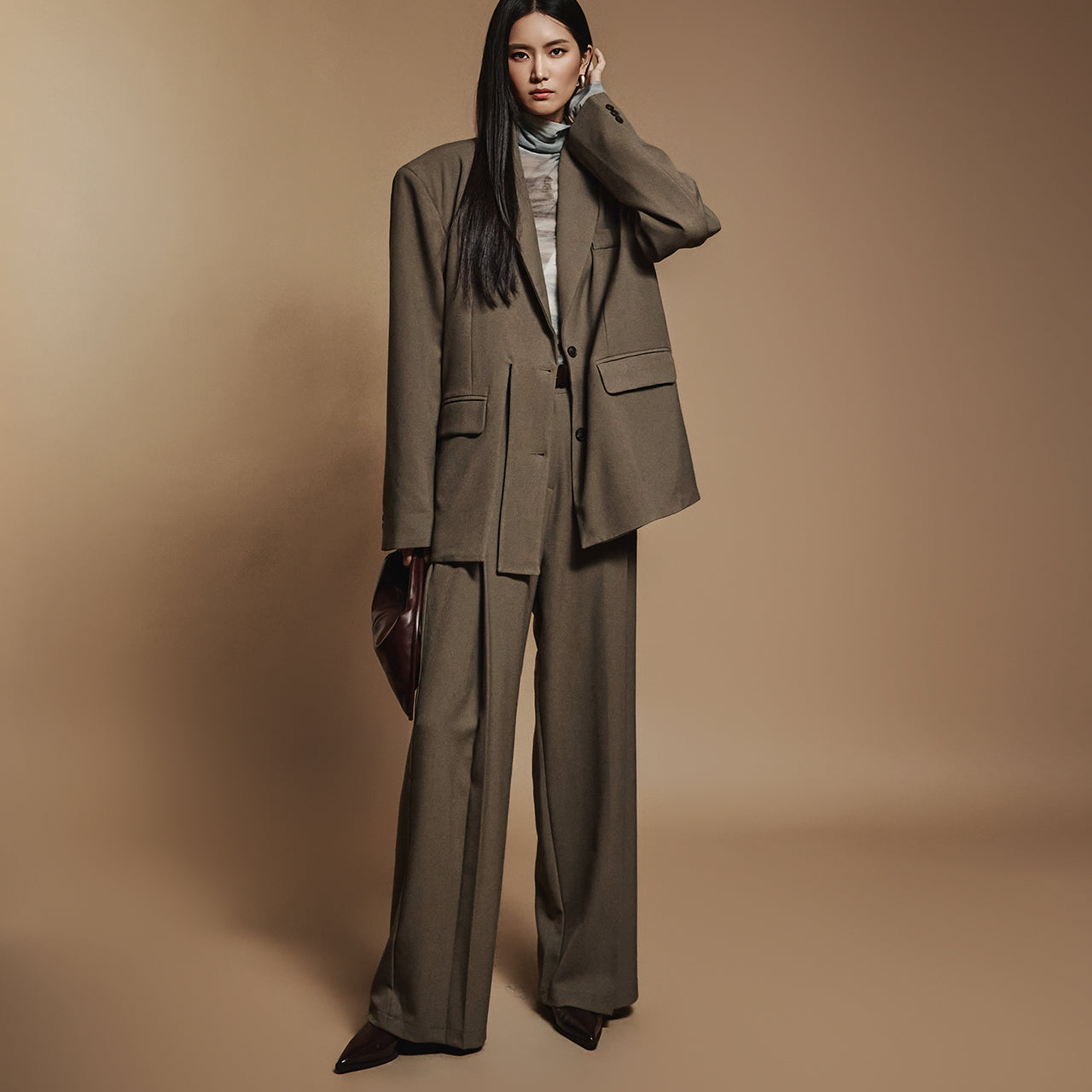 P3284 ピンタックウエストバンドスラックス