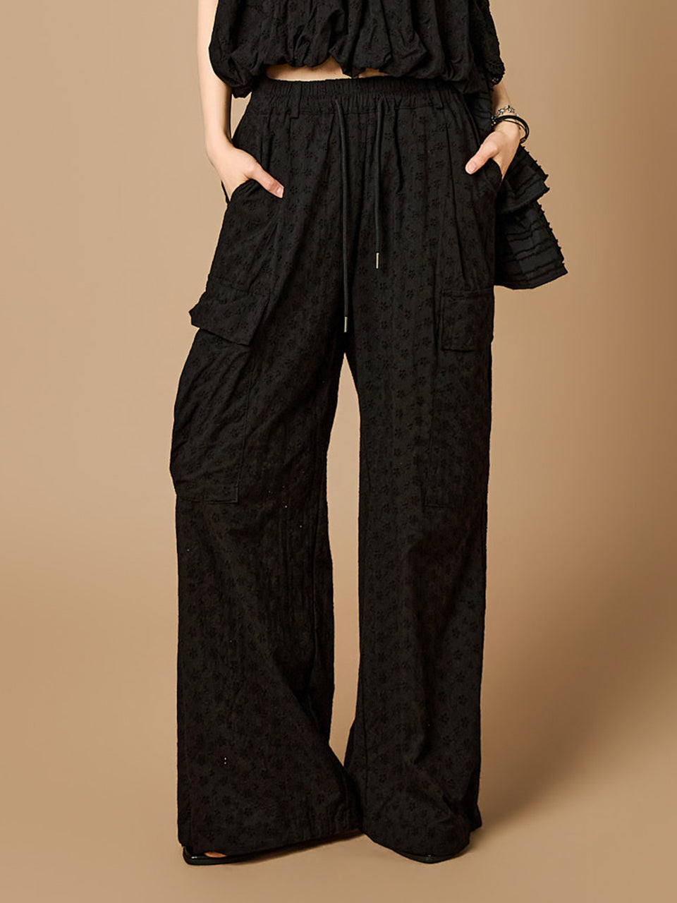 P3833 Cargo Wide Pants