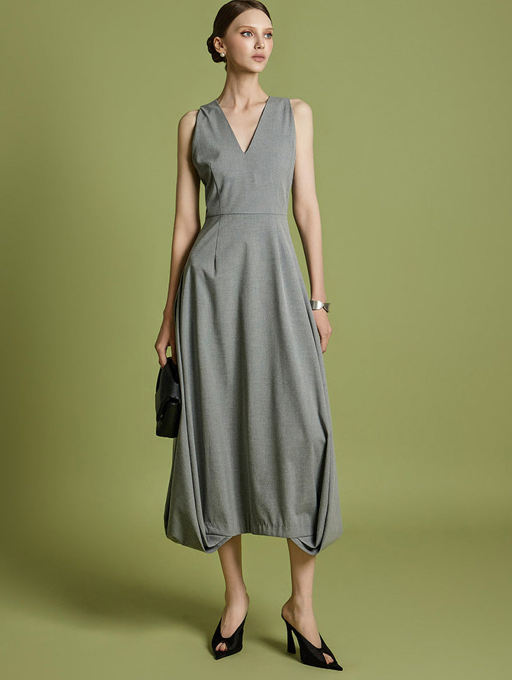 D9553 Vネックフレアドレス