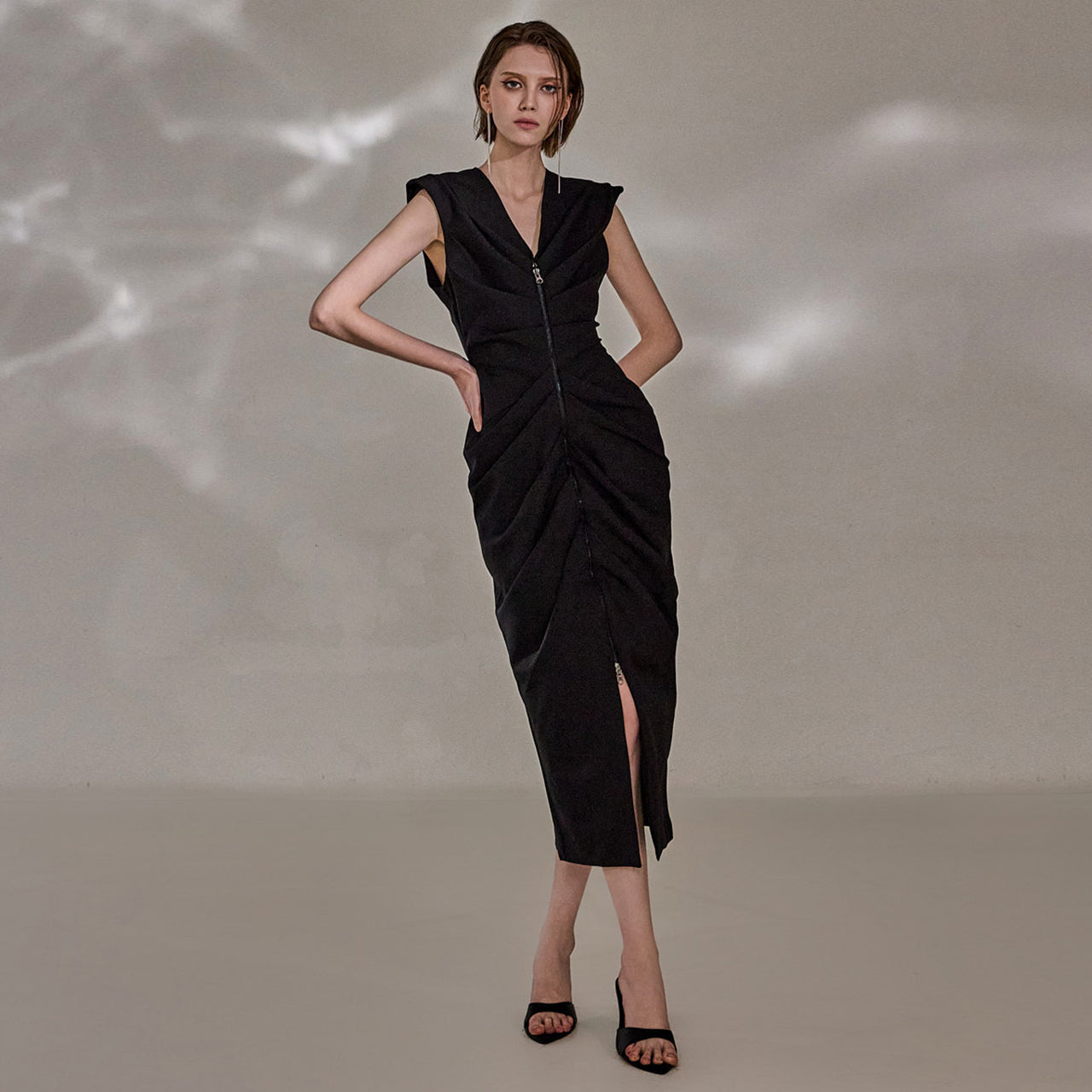 D9501 褶裥修身连衣裙