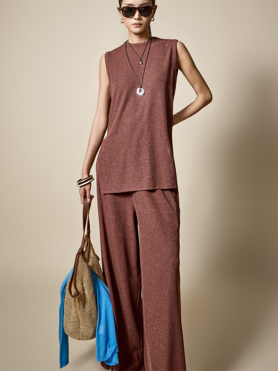 D5586 Soft Knit Two-Piece