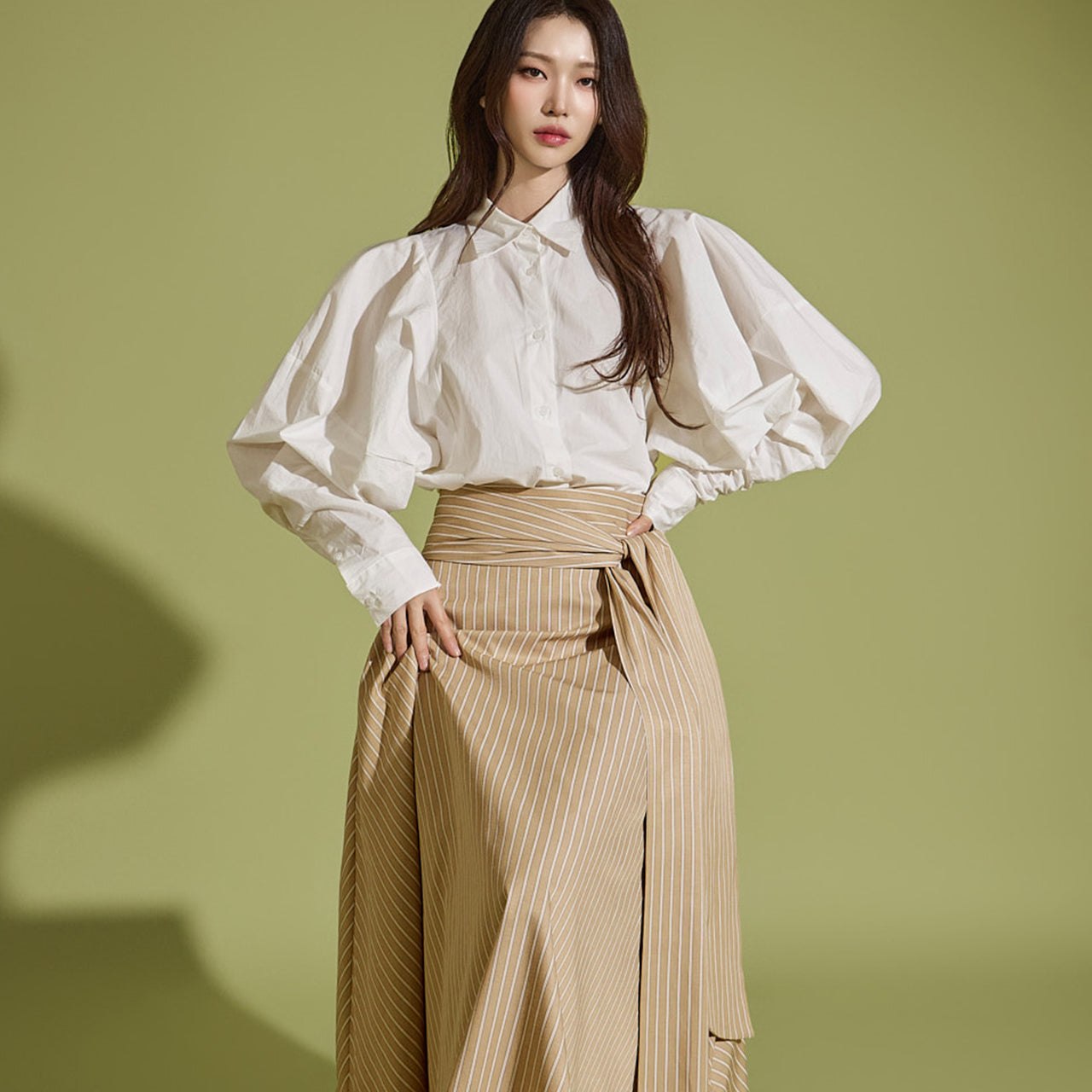 S666 バルーンシャツ