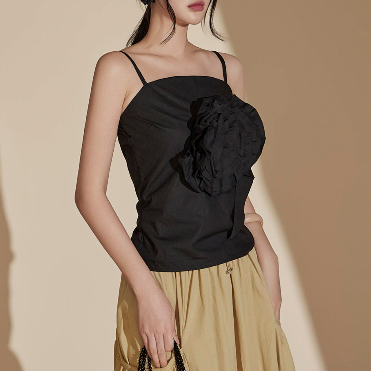 E3391 胸花无袖上衣