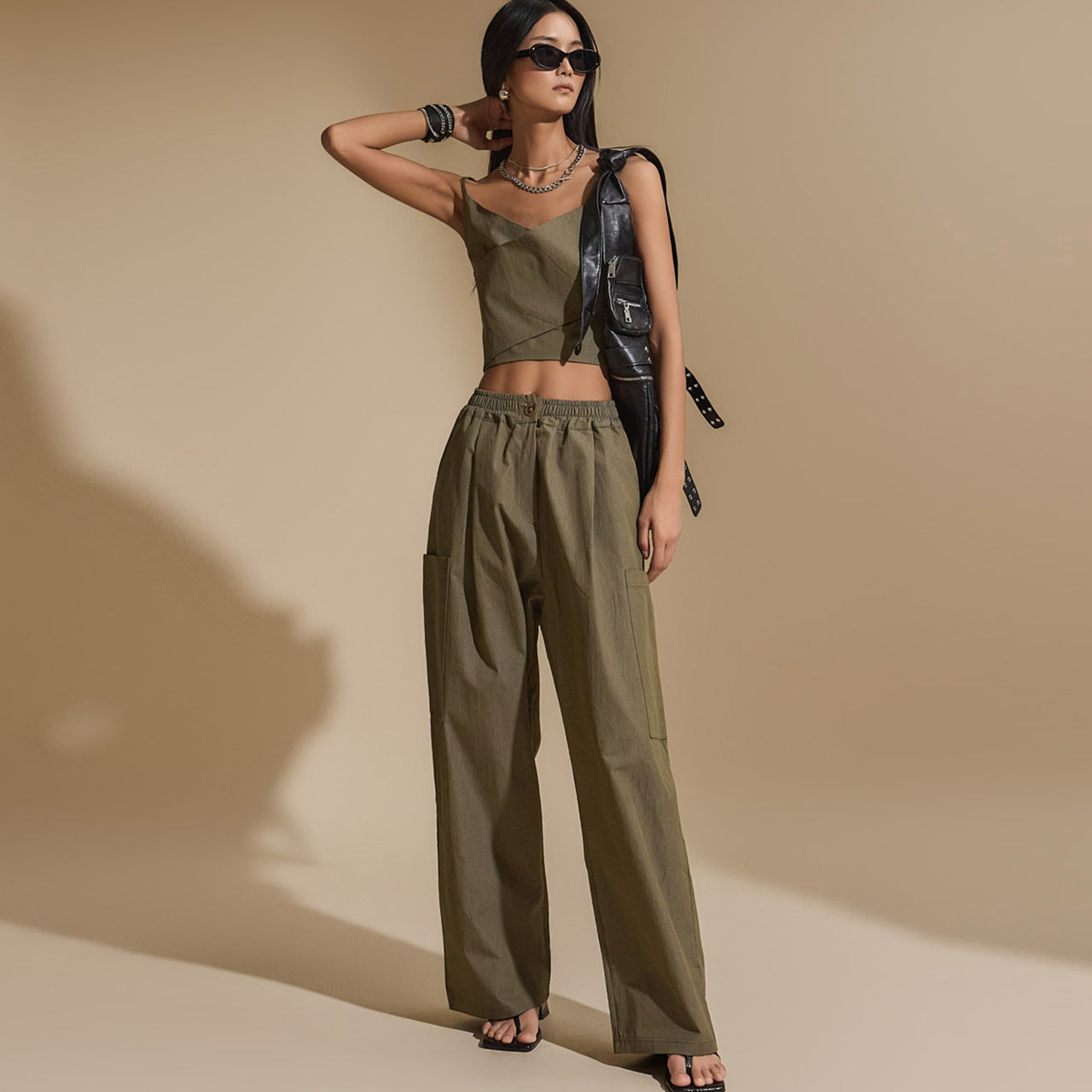 TP1889 ビスチェとパンツのセット