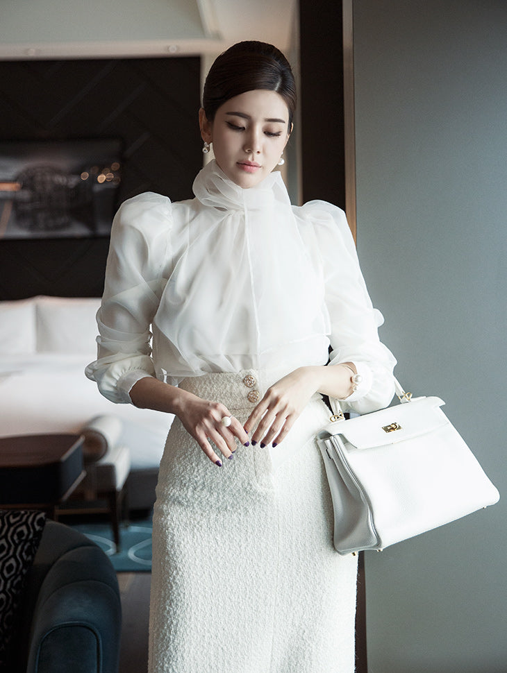 B2497 パフスリーブオーガンザスカーフブラウス