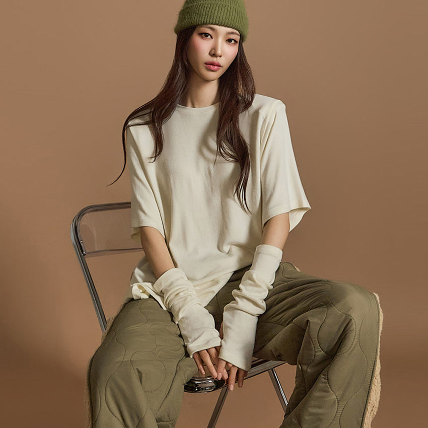 E3660 指なし手袋付きトップス