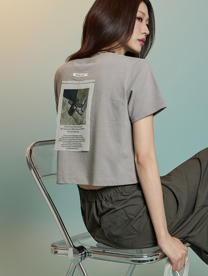 E3900 背面印花上衣