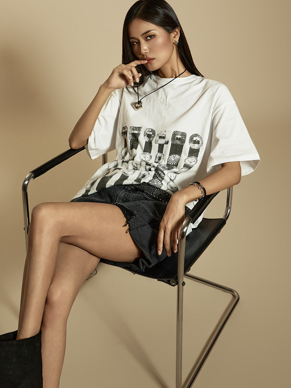 E3907 ベルト付きプリントトップス