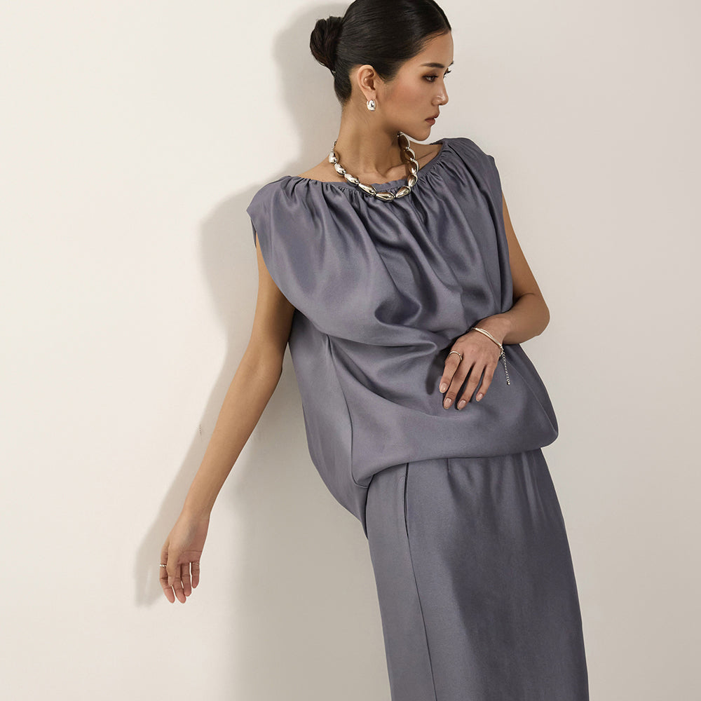 B3046 シャーリングノースリーブブラウス