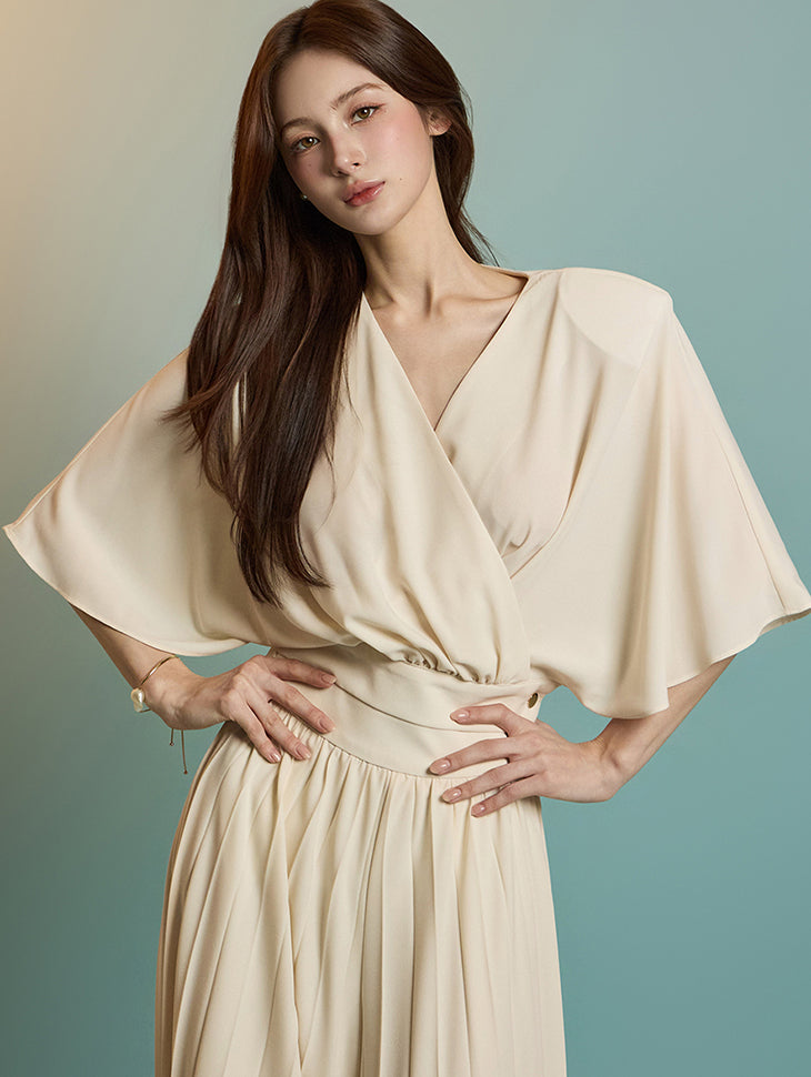 B3068 裹身褶皱衬衫