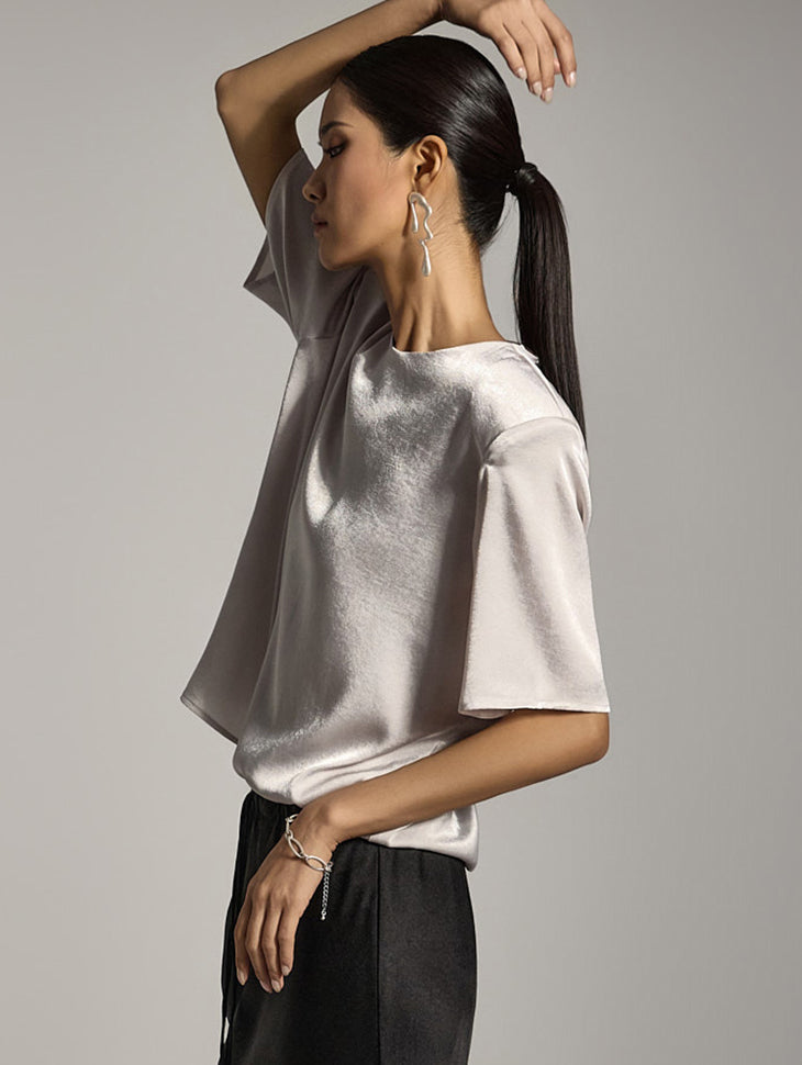 B3073 Short-Sleeved Blouse