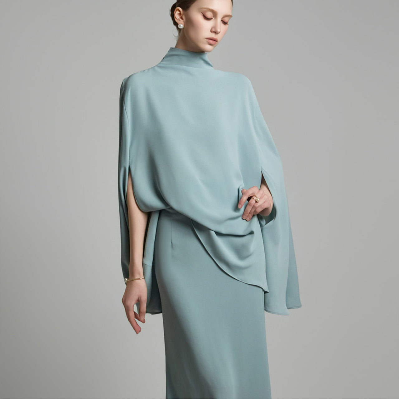 B9191 ケープブラウス