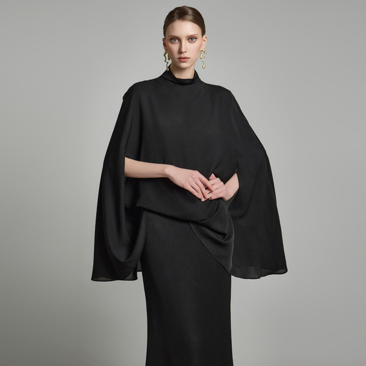 B9191 ケープブラウス