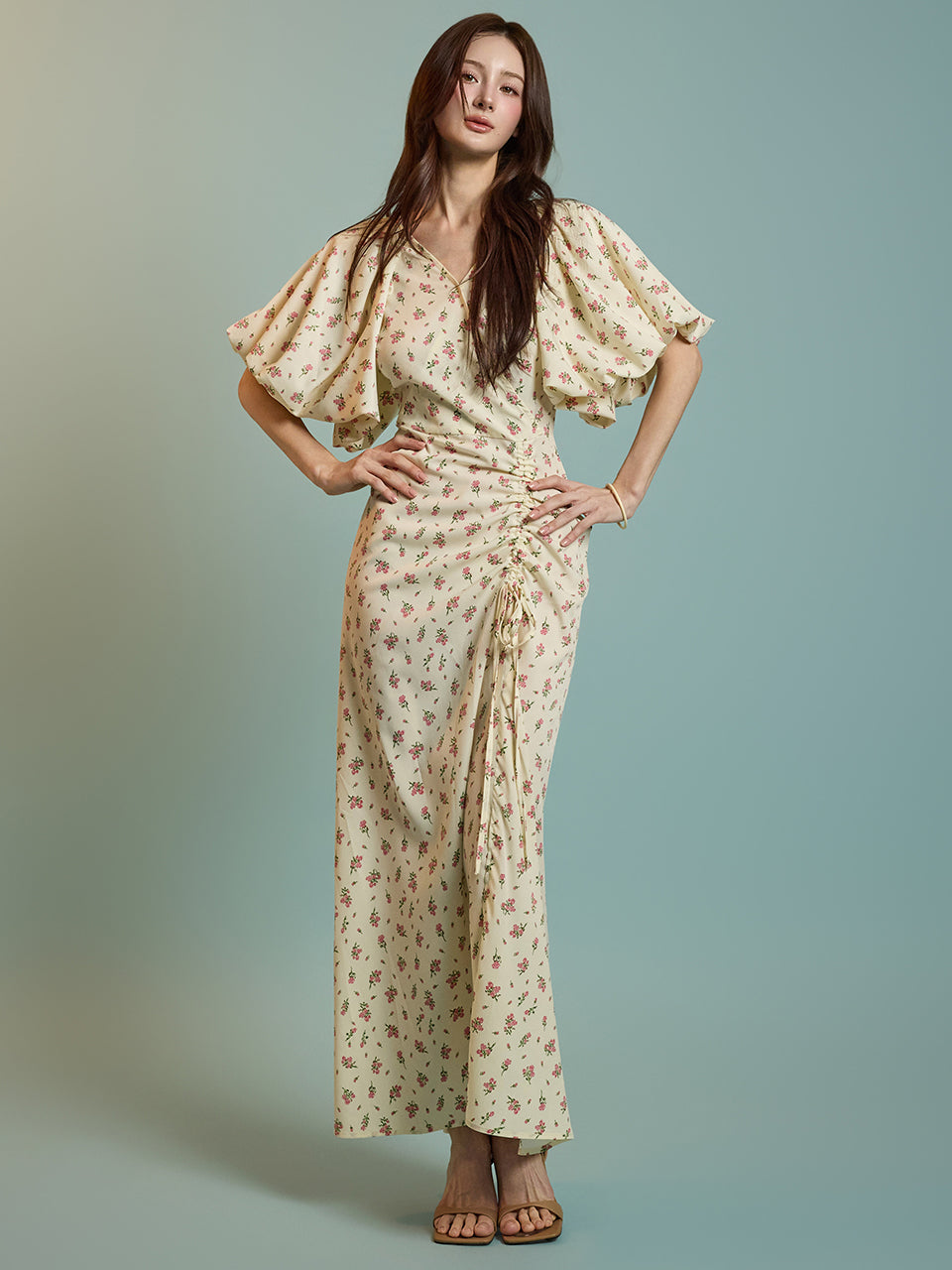 D5040 フラワーシャーリングワンピース