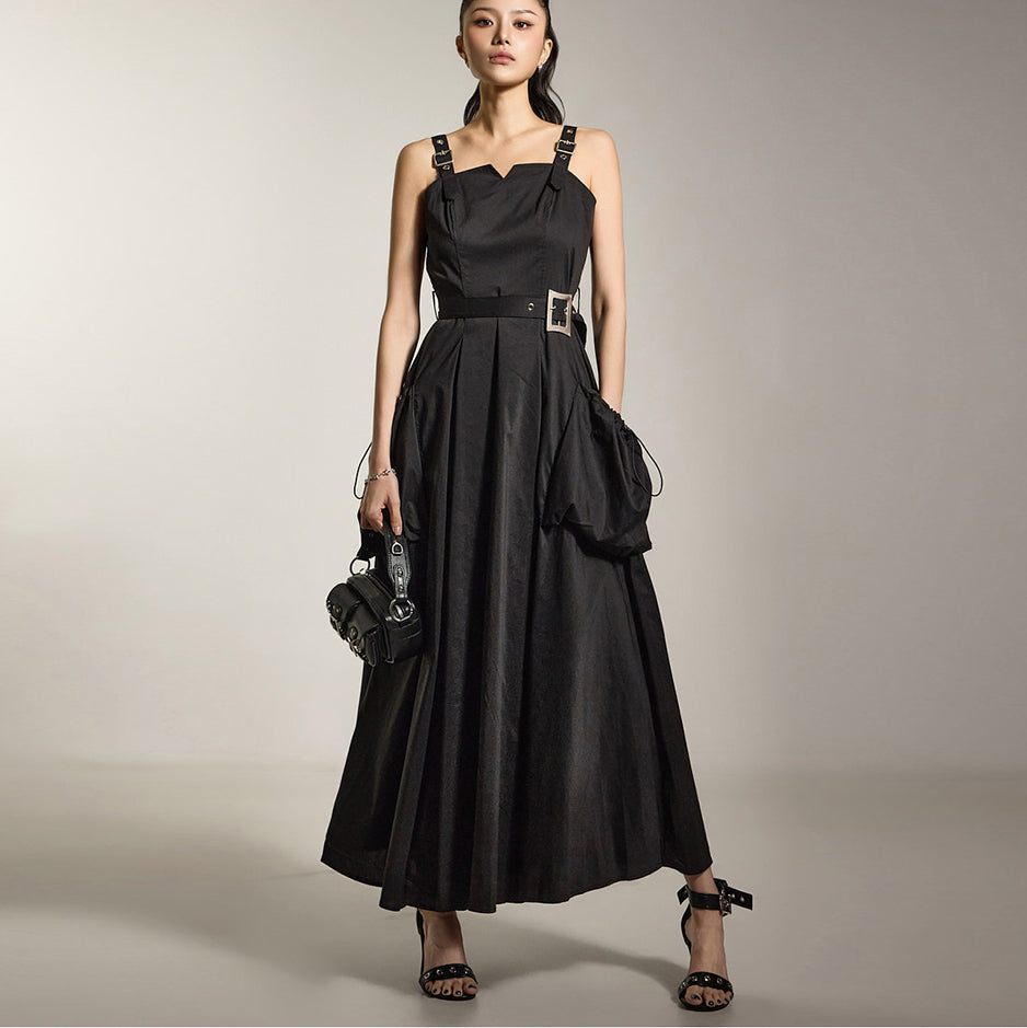 D5269 ベルト付きノースリーブドレス