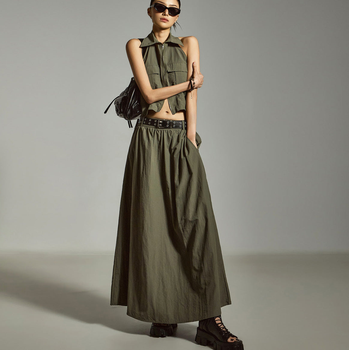 D5304 ホルターネック ツーピースセット