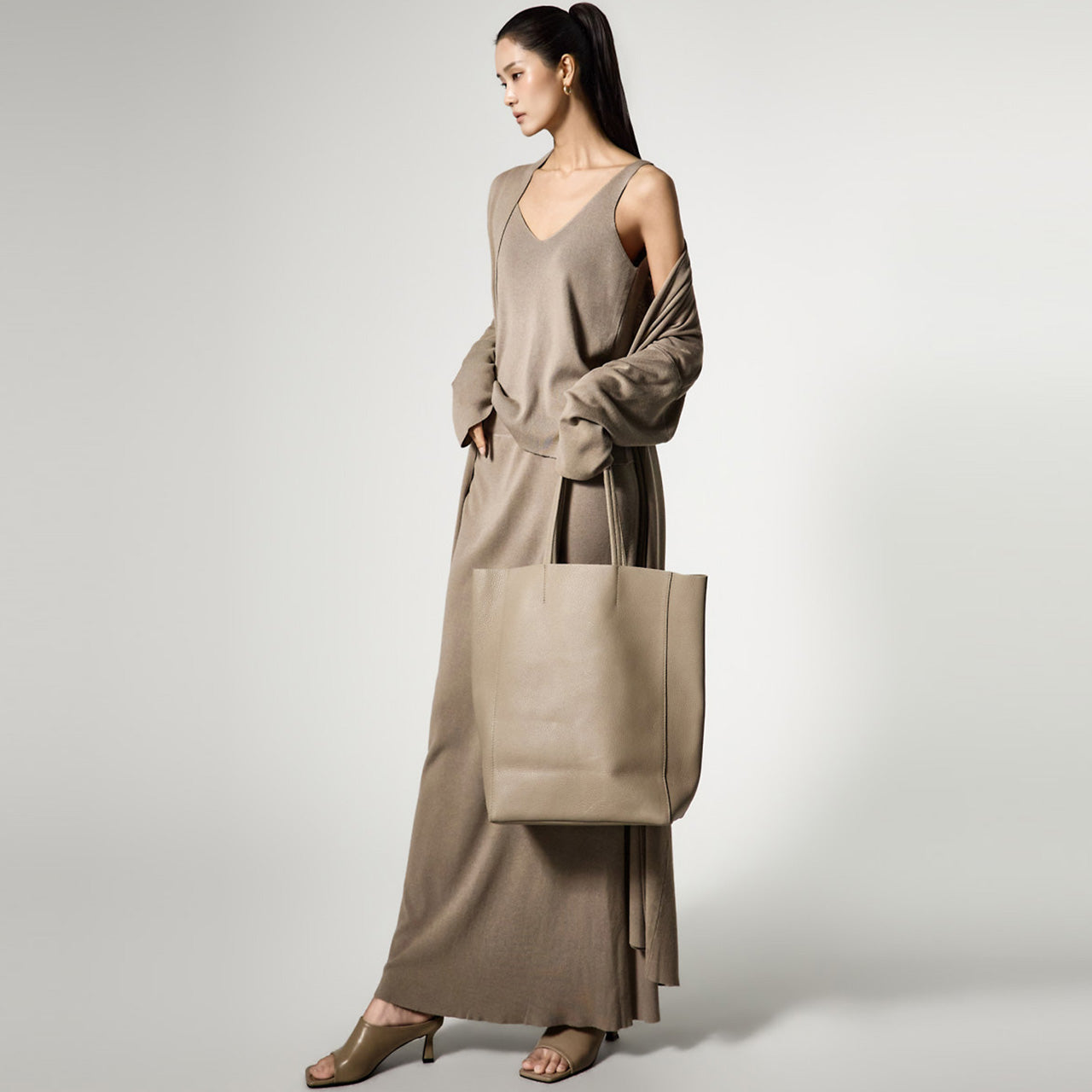 D5498 カーディガン スリーピースセット