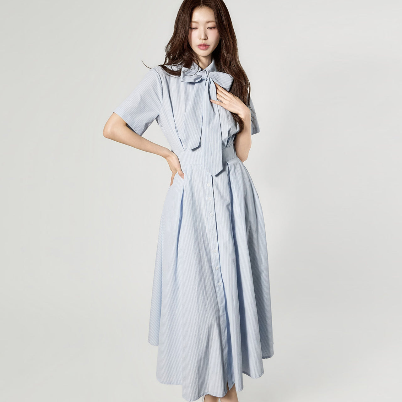 D5503 Ribbon Tie Dress