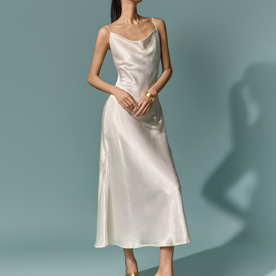 D5674 バックレス スリップドレス