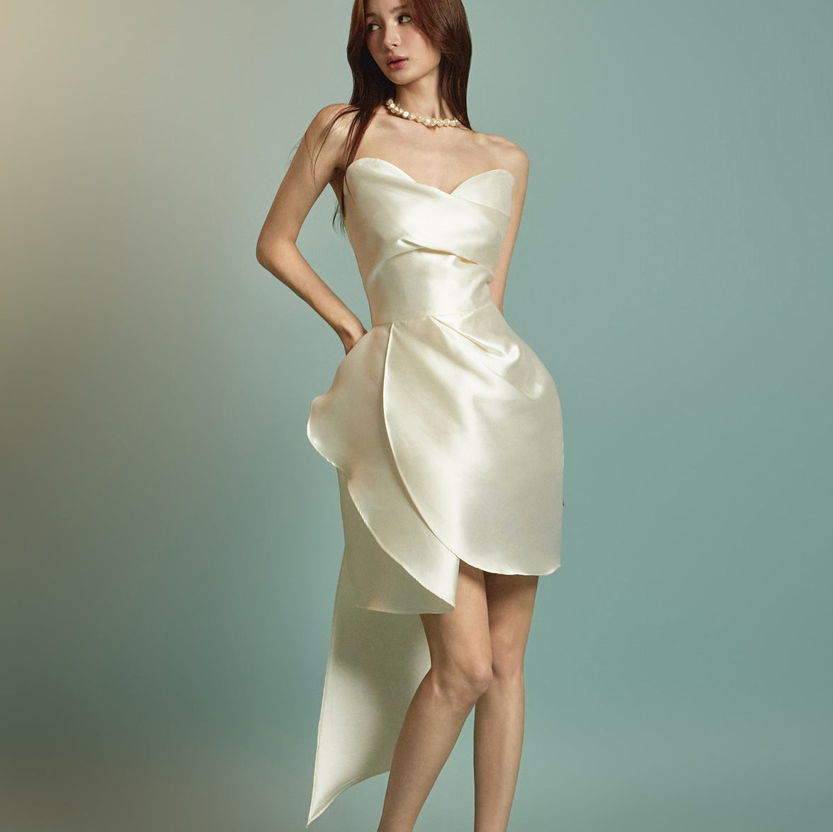 D9415 サテンチューブトップミニドレス