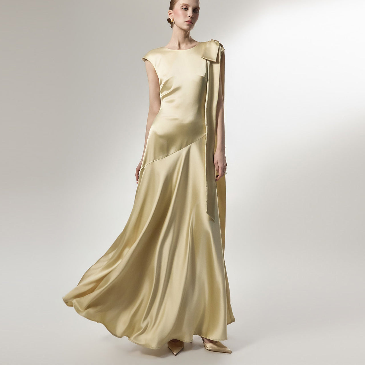 D9590 Satin Maxi Dress