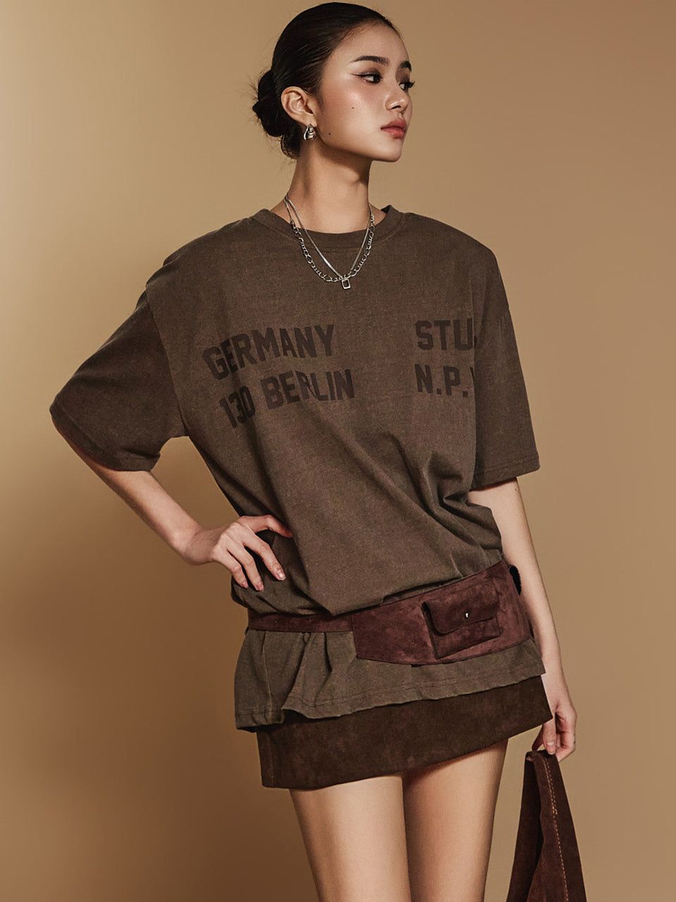 E3547 印花垫肩T恤