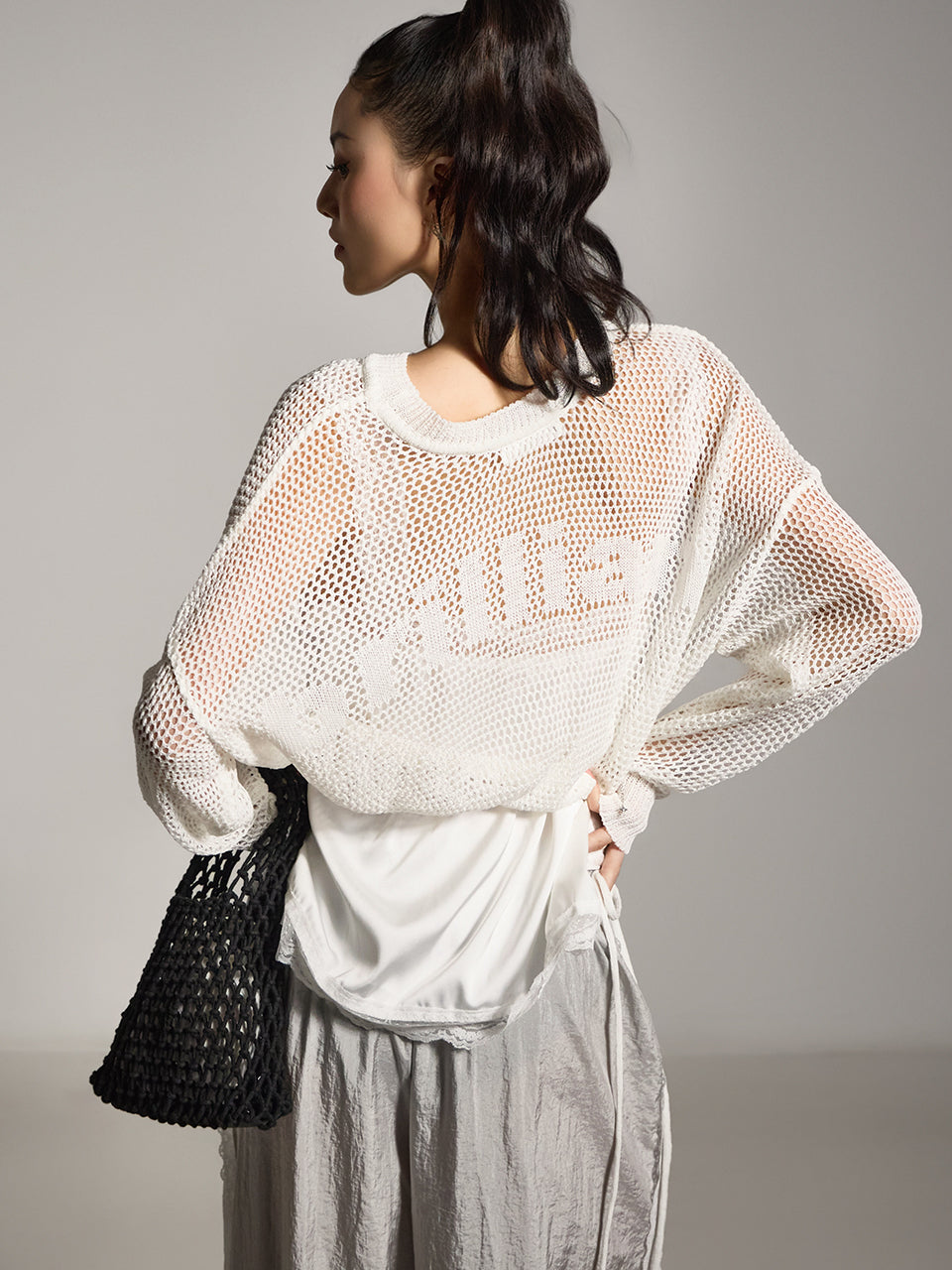 E3827 Mesh Linen Knit Top