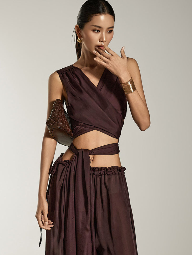 E3878 缎面裹身上衣