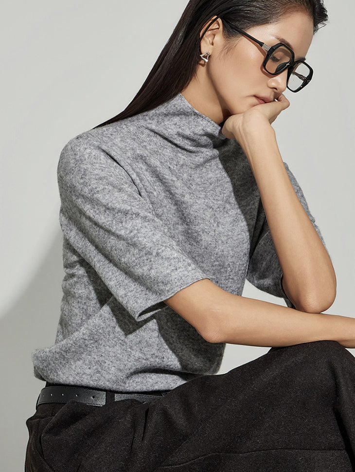 E4009 Turtleneck Top