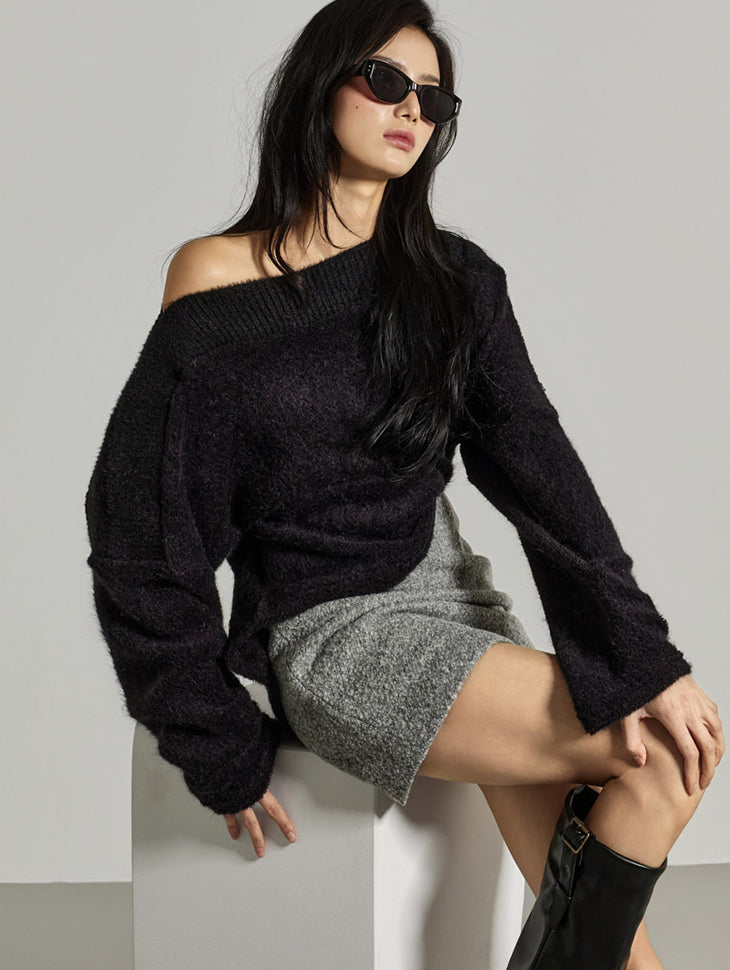 E4037 Off-Shoulder Knit