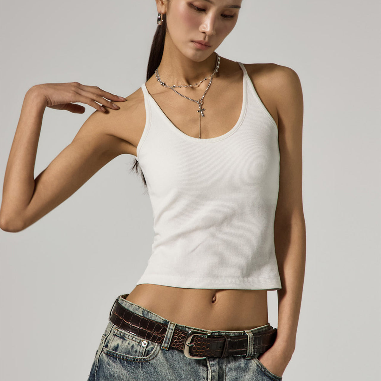 E4139 U-Neck Cap Sleeveless Tops