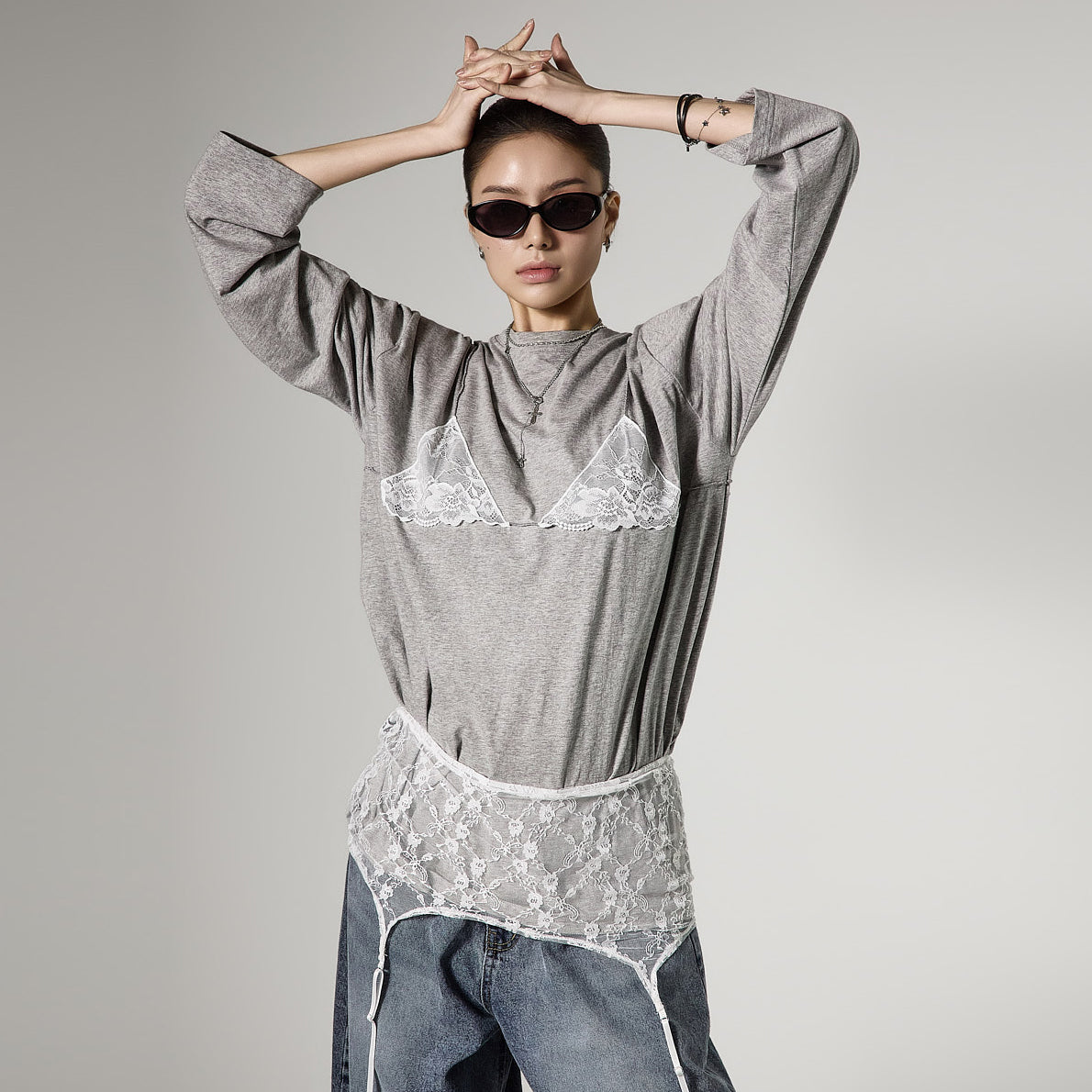 E4153 レースビスチェトップス