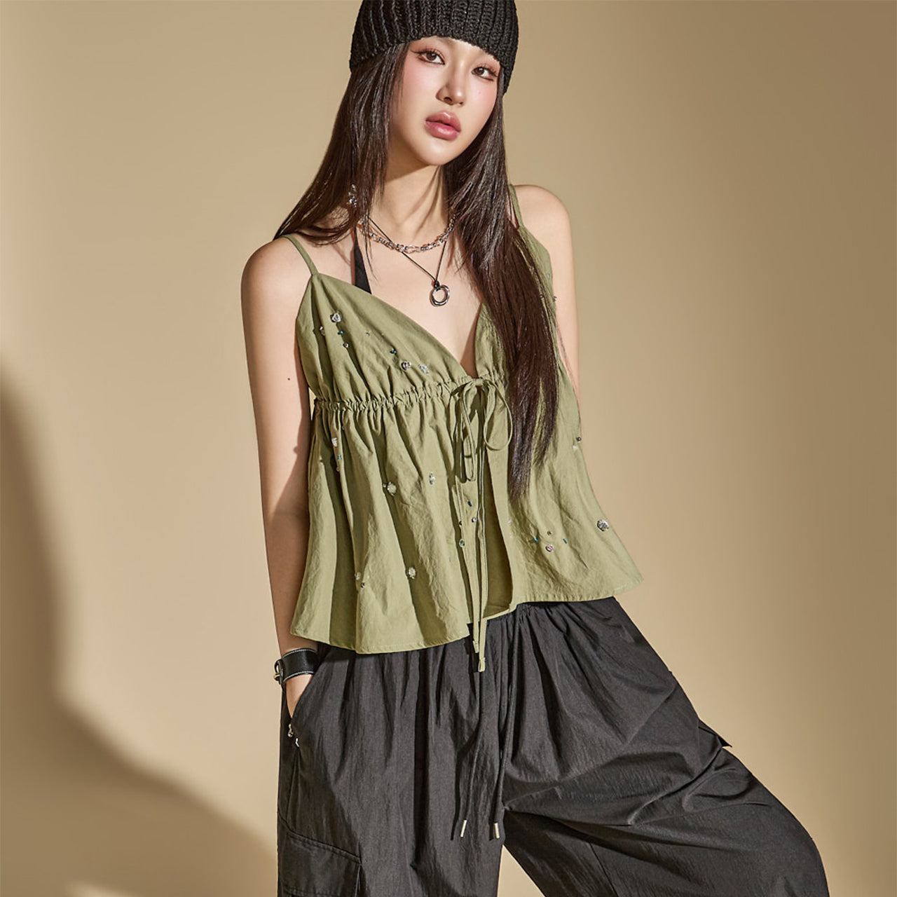 E4288 Jewelry Sleeveless Top