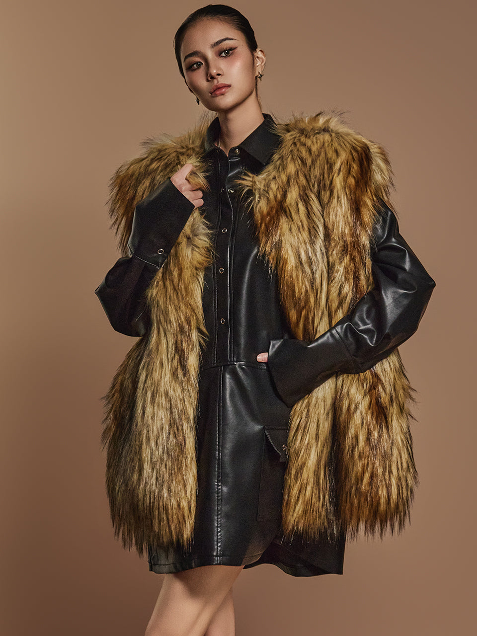 J1416 人造毛皮背心