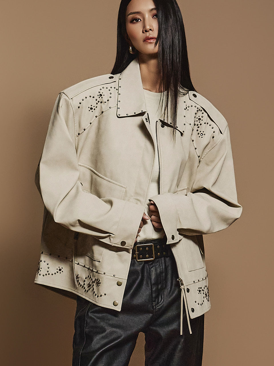 J2383 铆钉绒面革套衫夹克