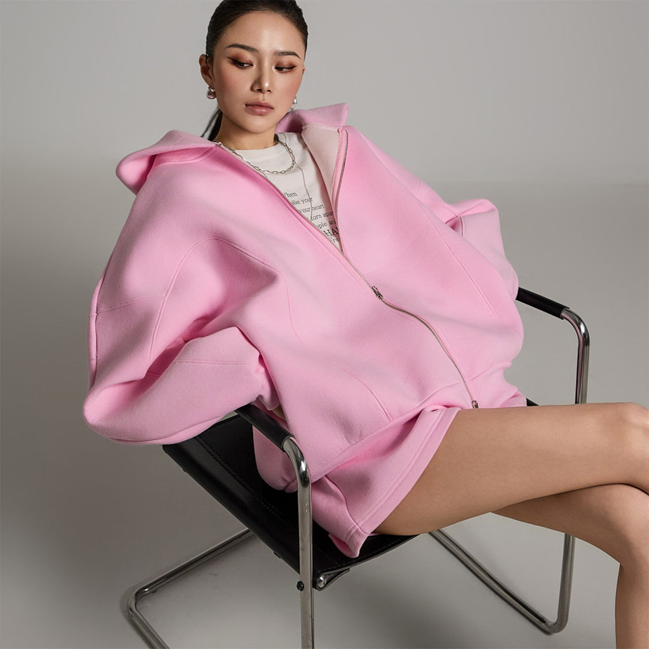 J2687 氯丁橡胶连帽拉链夹克