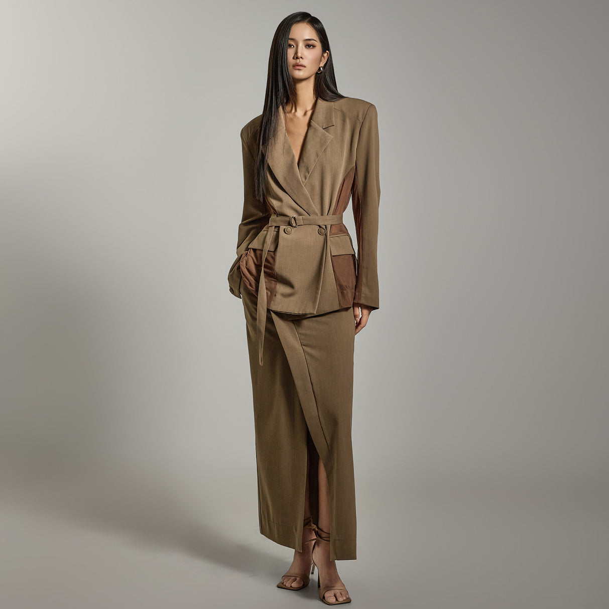 J2729 ベルト付きシアージャケット