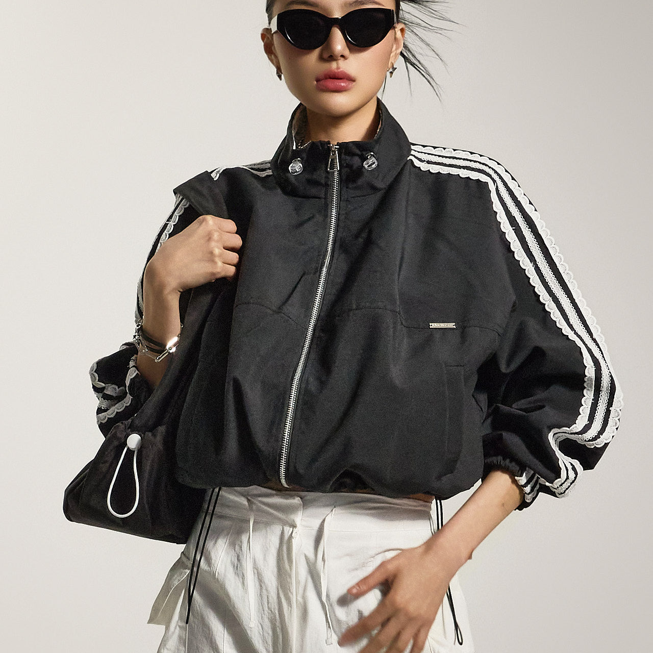 J2738 蕾丝拉链夹克