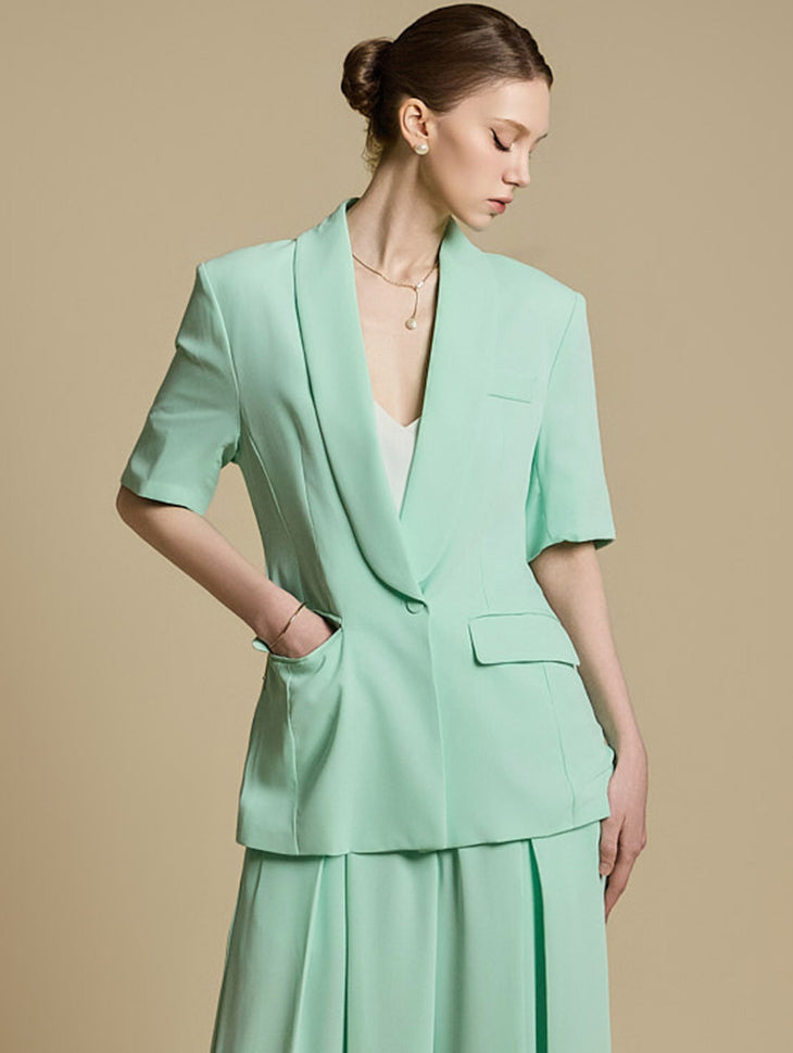 J2751 Short-Sleeved Jacket with Strap