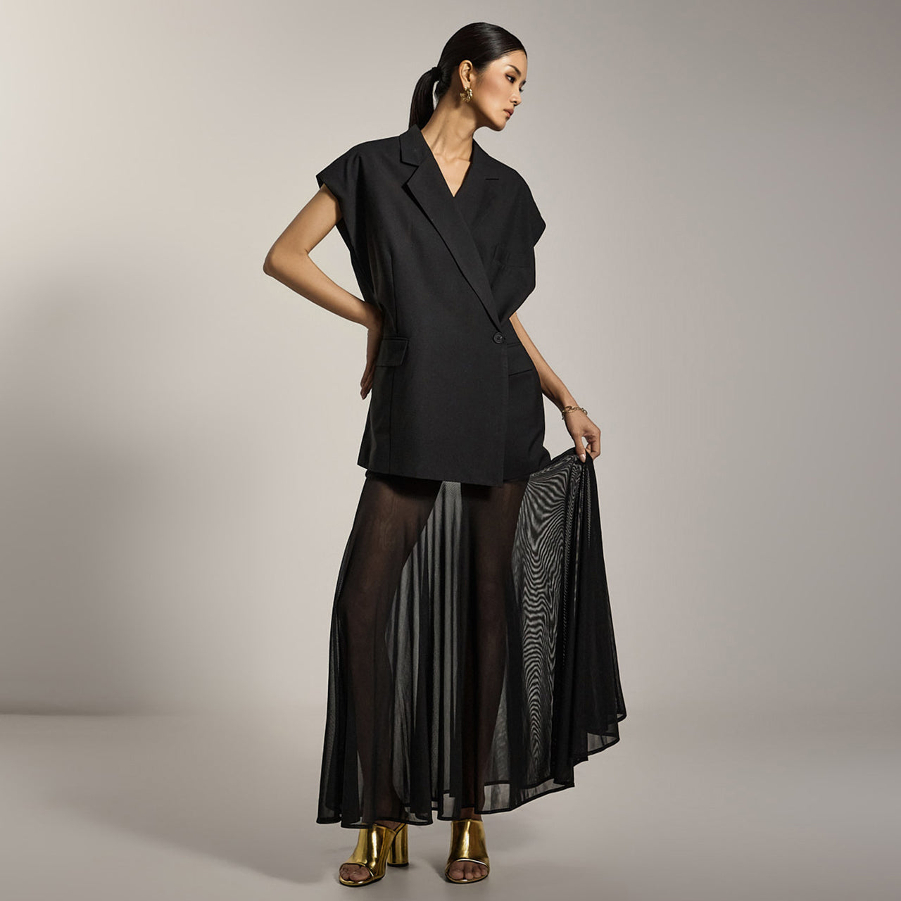 J2757 Oversized Vest