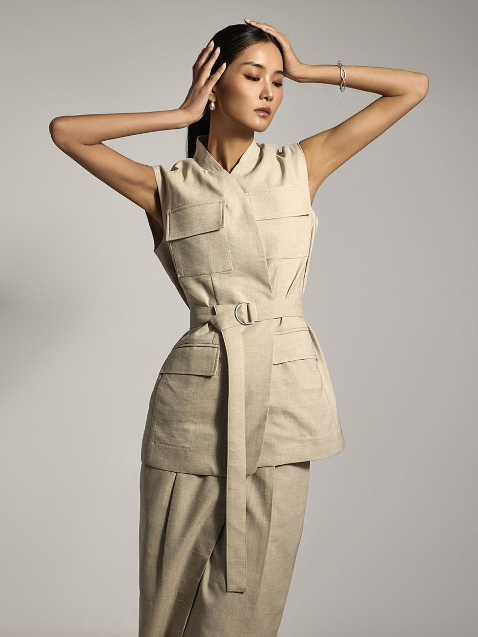 J2758 ベルト付きベスト