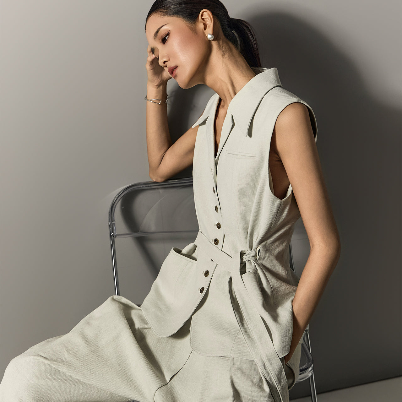 J2796 ボタンベスト