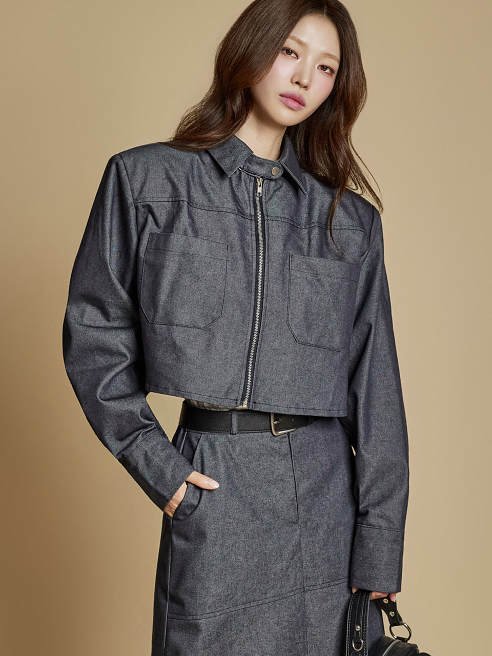 J2812 Cropped Zip-Up Jacket