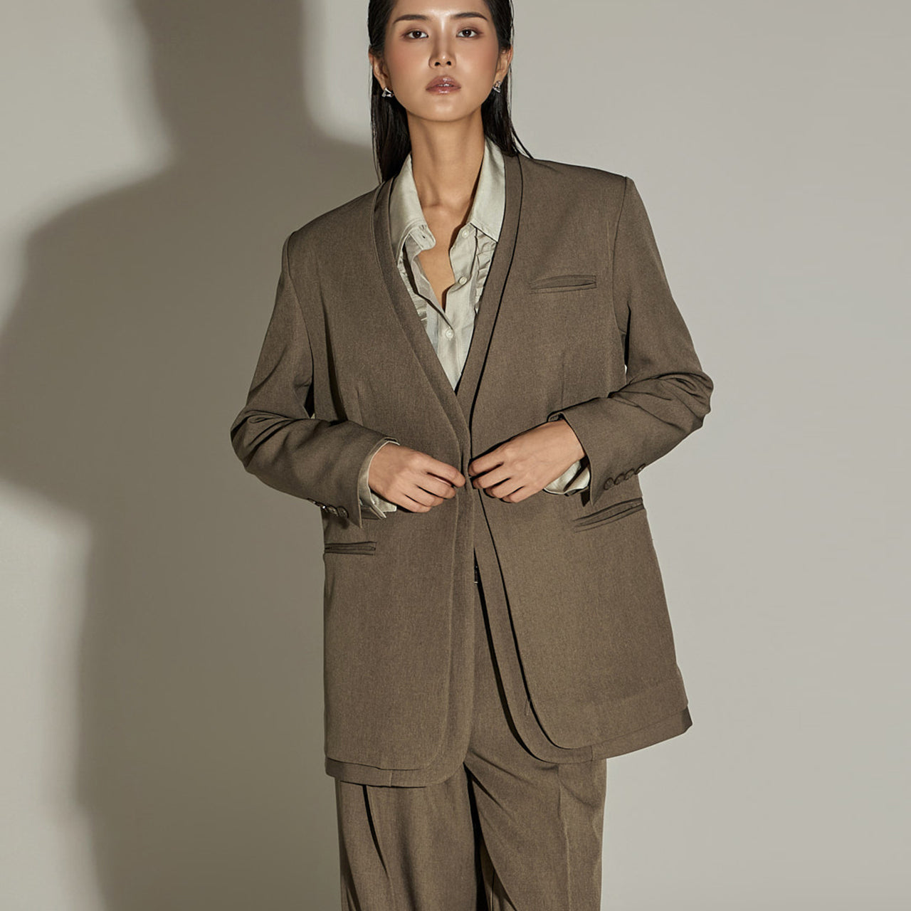 J2879 Jacket with Strap