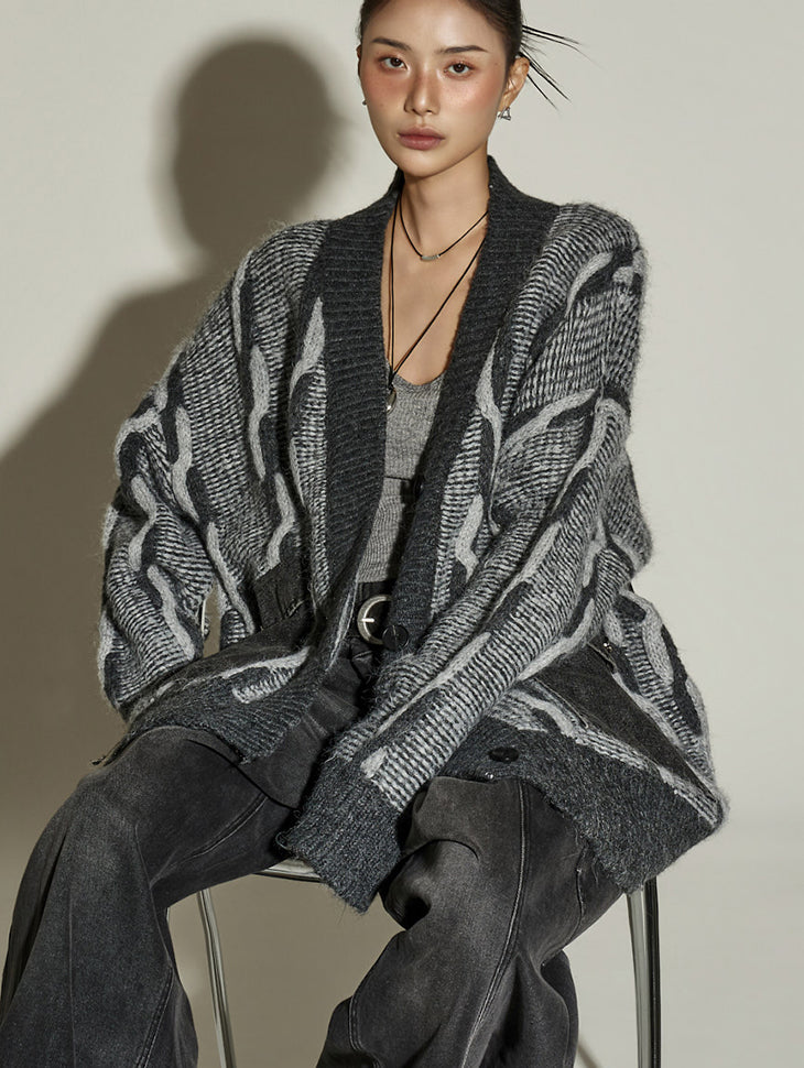 J2896 Twisted Color Cardigan