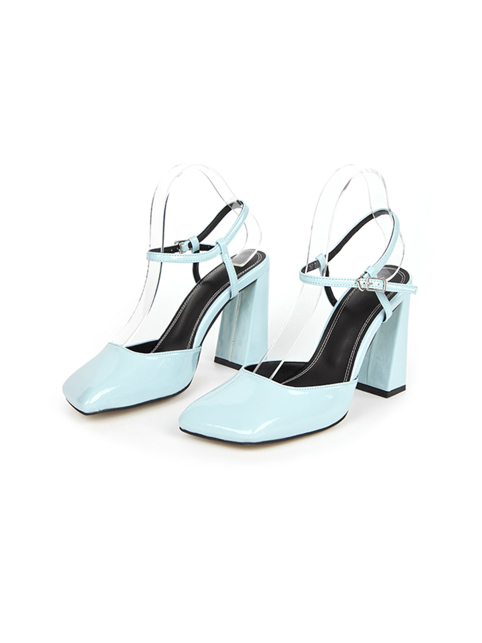 AR-3282 Square Heeled Pumps