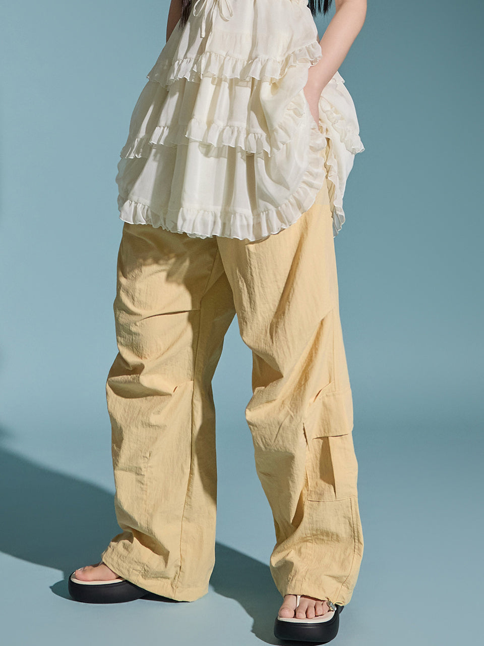 P3166 ナイロンカーゴパンツ