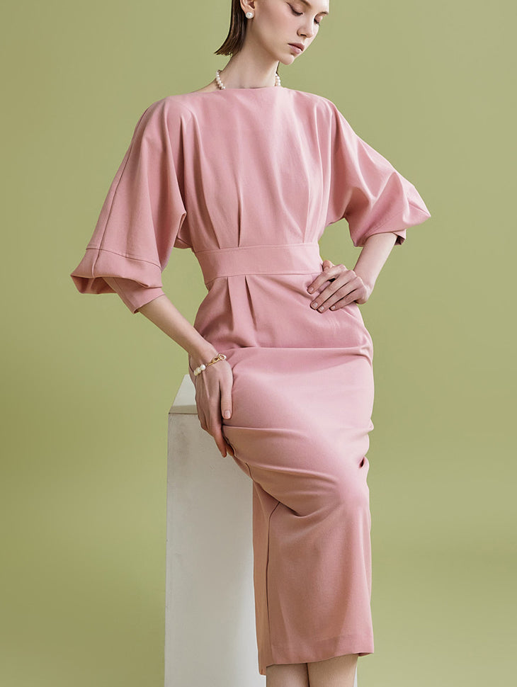 D4932 ボートネックピンタックワンピース